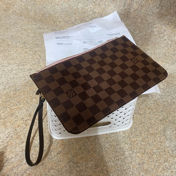 Authentic LV neverfull mm wristlet/ proof of purchase available upon request. - Picture 8 of 10